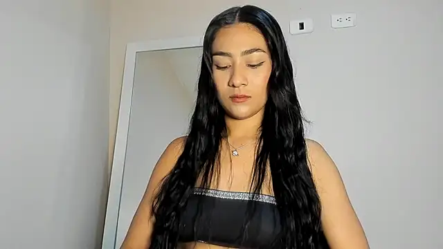 elissaWhite webcam