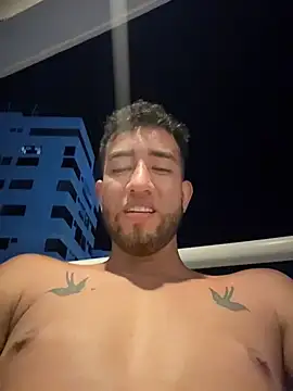 liam_bronw webcam