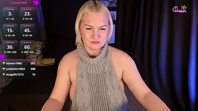 YolandaKiss webcam