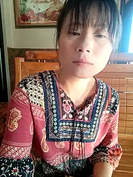 linda_bae00 webcam