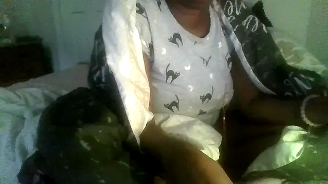 prettymaa webcam