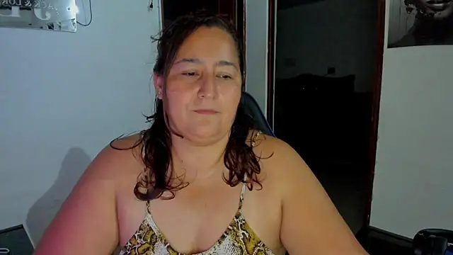 VioletBruces webcam