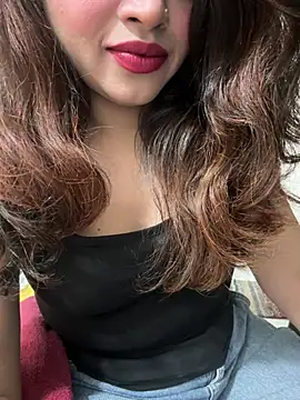 riya_sharma11 webcam