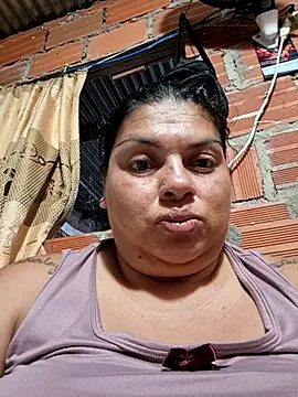 Juli_Powl webcam