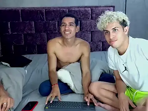 Wild_Squad webcam