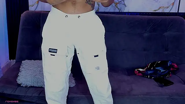 spiderlatin_ webcam