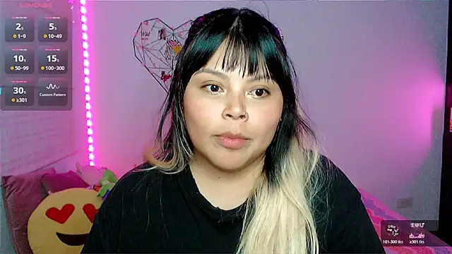 EllieMoonX