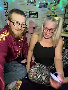 TrenaAnne webcam