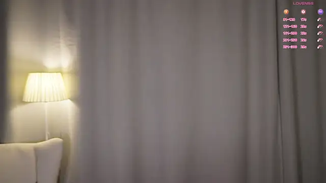 DianeHonnette webcam