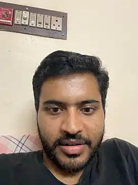 Sweetloverr28 webcam