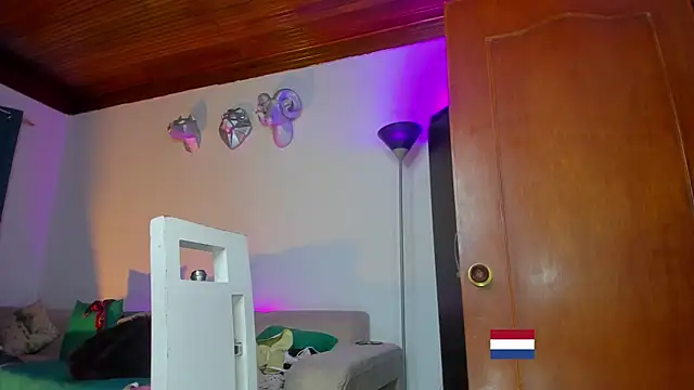 samara_veguz222 webcam