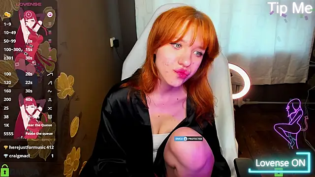 MeganNewCat webcam