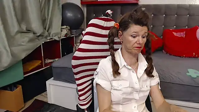 kellyterapy webcam