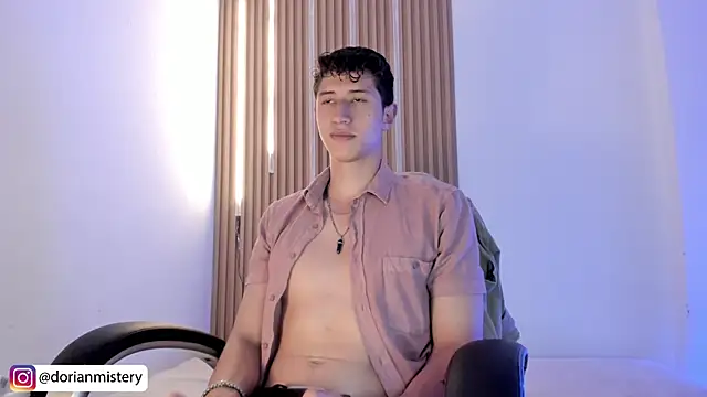 Dorianmistery2322_ webcam