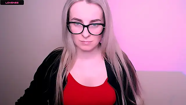 AnnePeach webcam