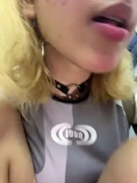 SweetBunnyGF webcam