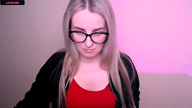 AnnePeach webcam