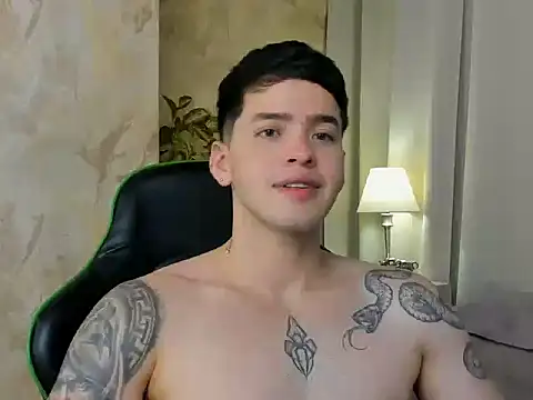 RONNY_COLTON