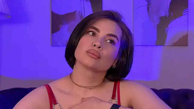 AdrianaToress webcam