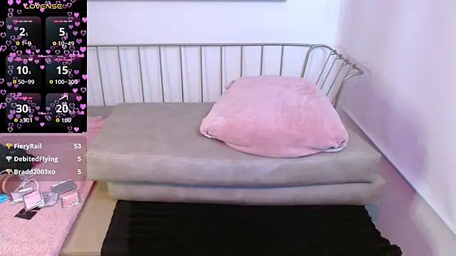 Roxanne_vale webcam