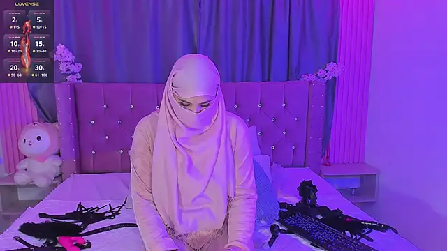 Nayla-Mouna webcam