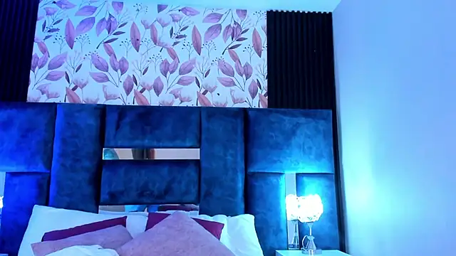 AmmyJones_ webcam