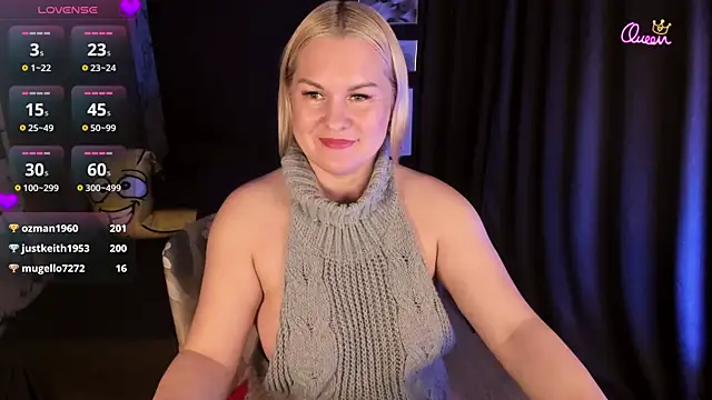 YolandaKiss webcam