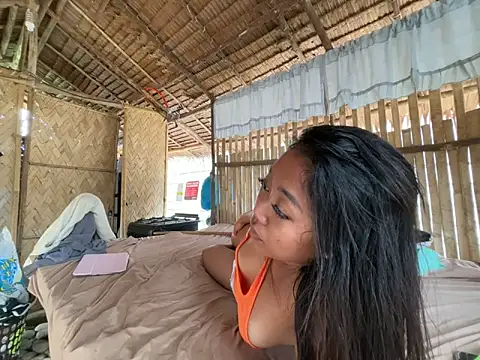 Juliet_official_pro webcam
