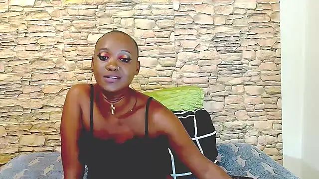 EbonyOlive69