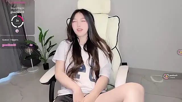 美女Yukiy8877在线直播