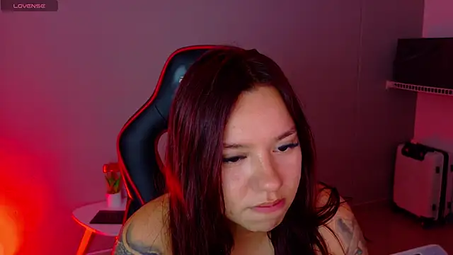 samantha_tattu webcam