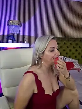 LadyTouch webcam