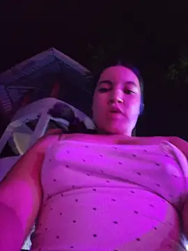 Pretty_Julieta webcam