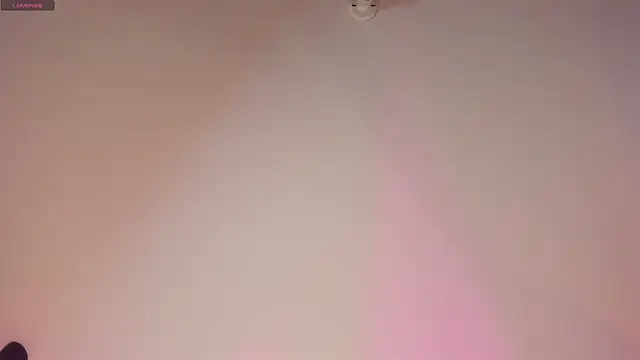 Ruby_diamonds webcam