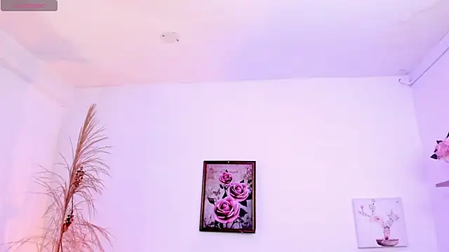 EmmaMyers1 webcam