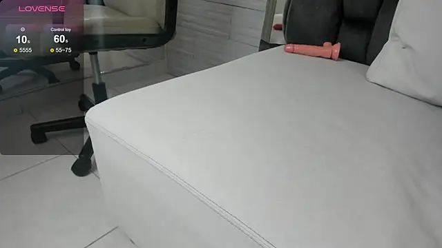 emma_wiils webcam