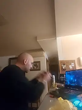Revvolo webcam