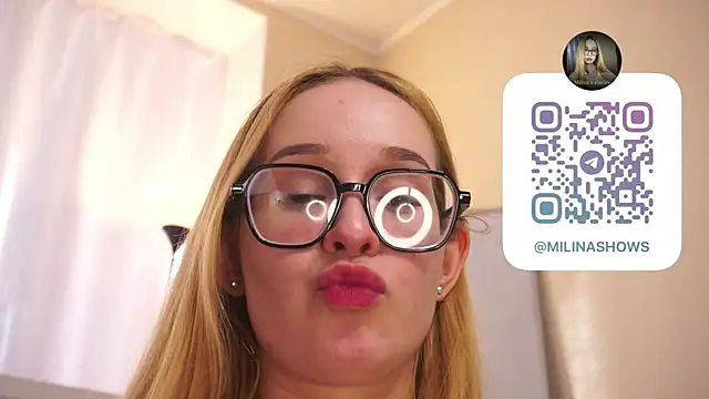 RosannaBennerman webcam