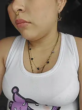 Elinaax webcam