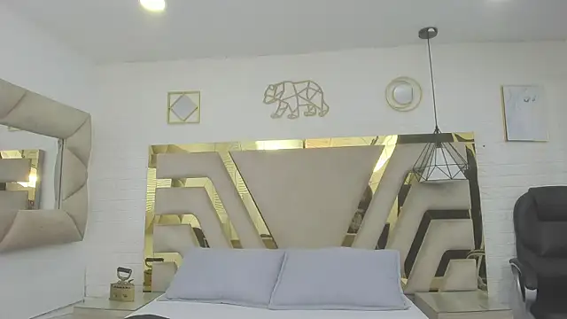 rave_connor webcam