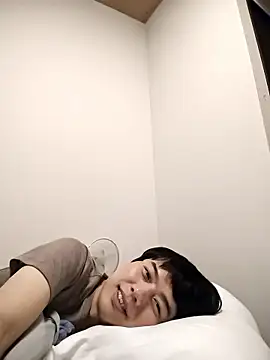 whitebriefboy webcam