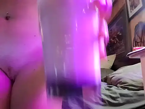 Ryan_and_Aurora webcam