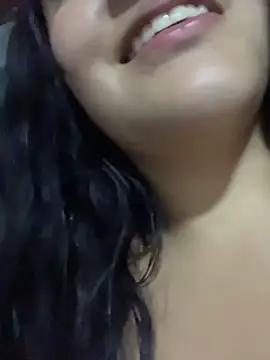 Maggiee_1 webcam