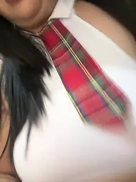 MileyGia webcam