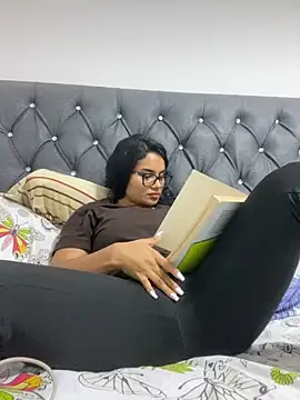 Riana_Kean webcam