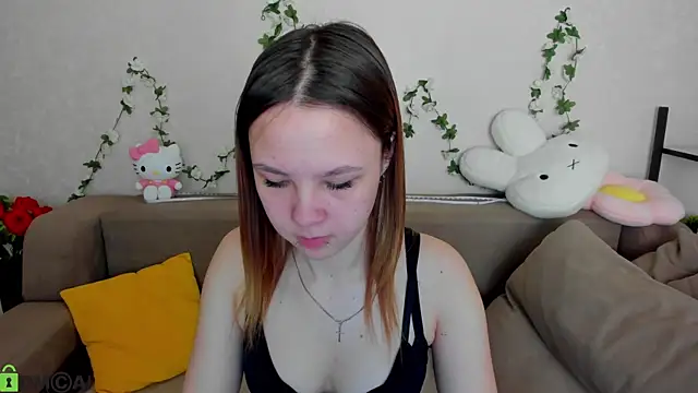 Lori_Bllossom webcam