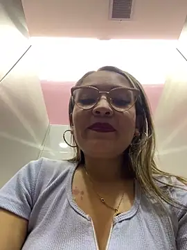 kimismile0414 webcam