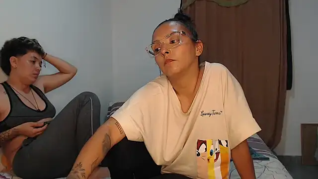 kathy_luisa webcam