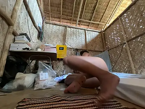 Juliet_official_pro webcam
