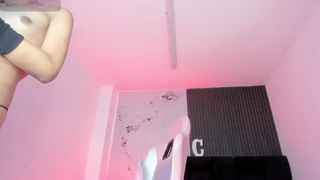 chloesagee webcam
